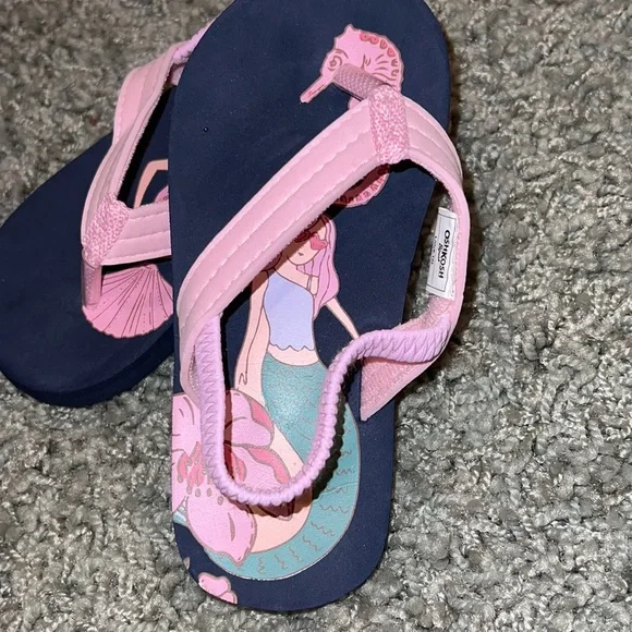 Girls Flip Flops 9/10 - Picture 3 of 4